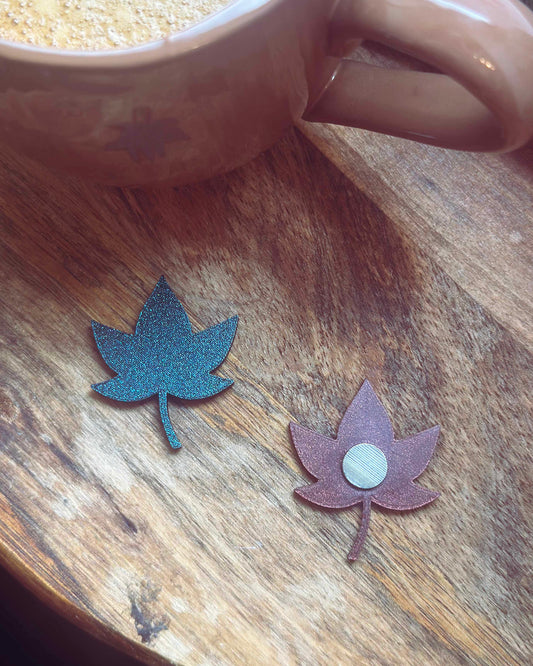Fall Leaf Needle Minder