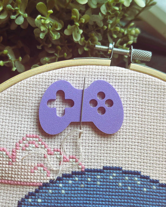 Gaming Controller Needle Minder