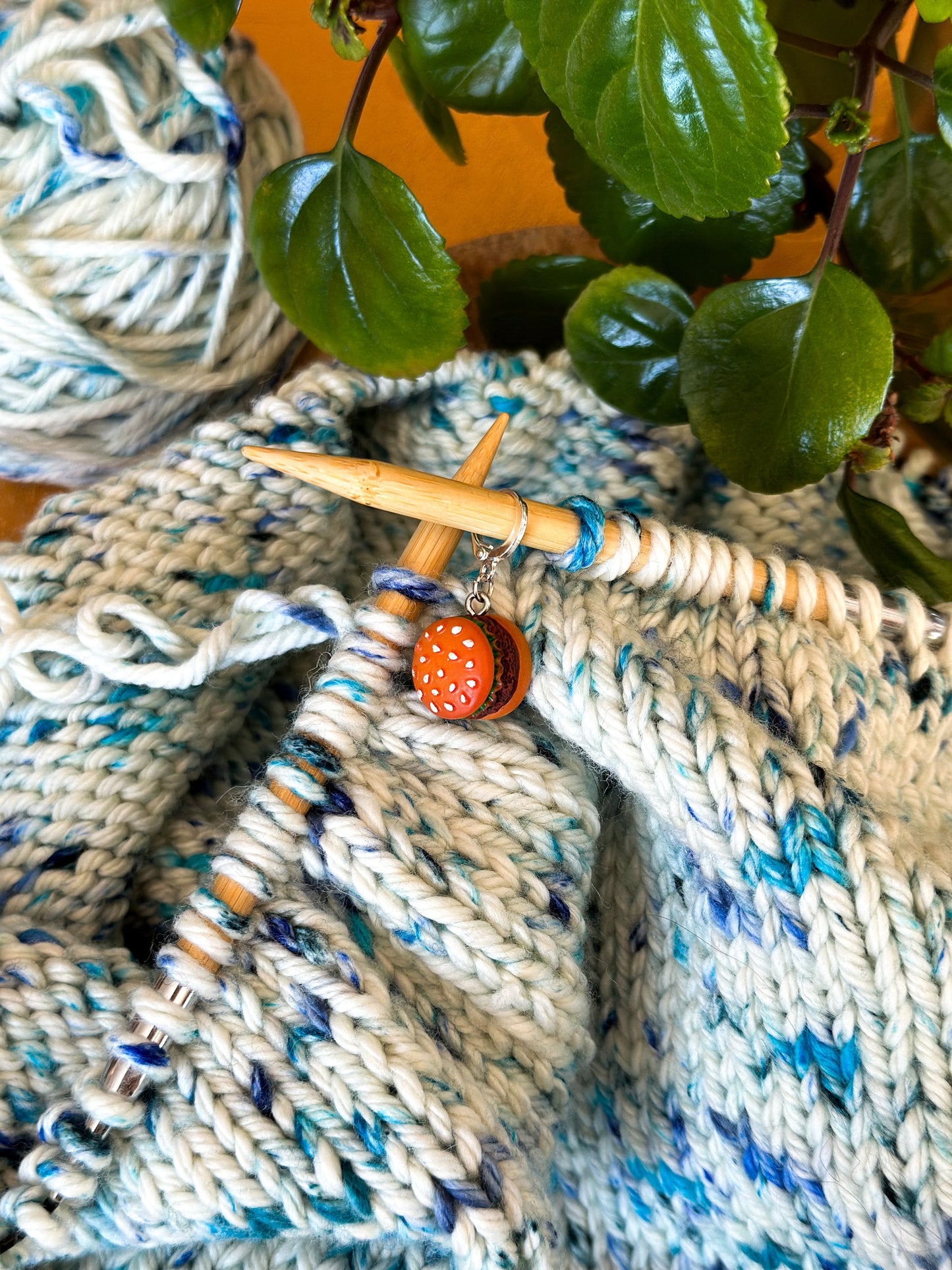 Burger Stitch Marker