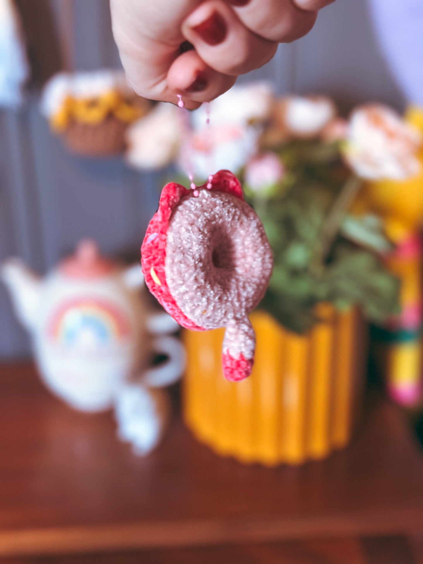 The Meow-nut Charm – Crochet Donut Cat Bag Accessory 🍩🐱
