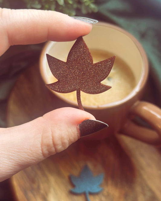 Fall Leaf Needle Minder