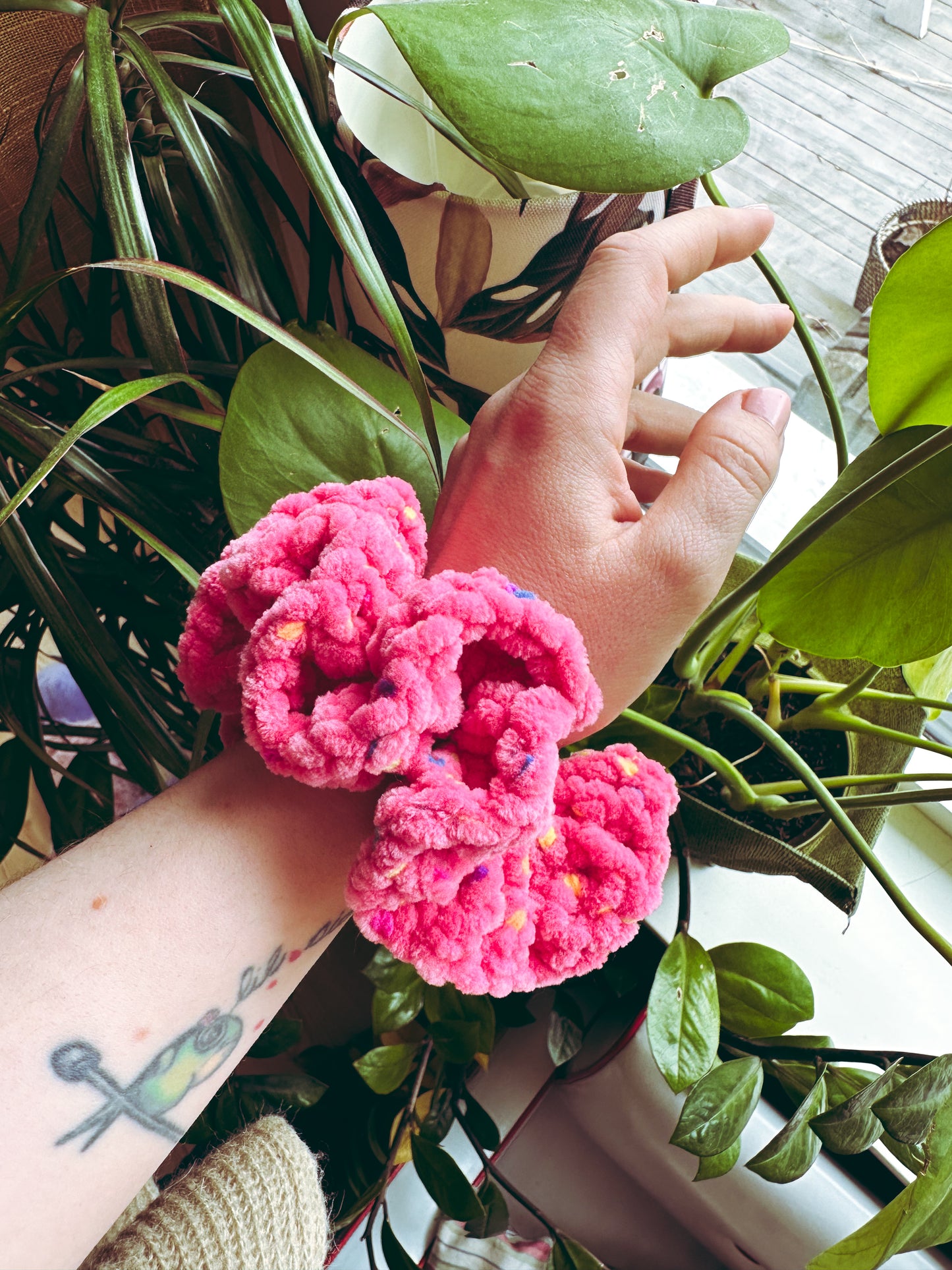 Velvet Crochet Scrunchie - Large