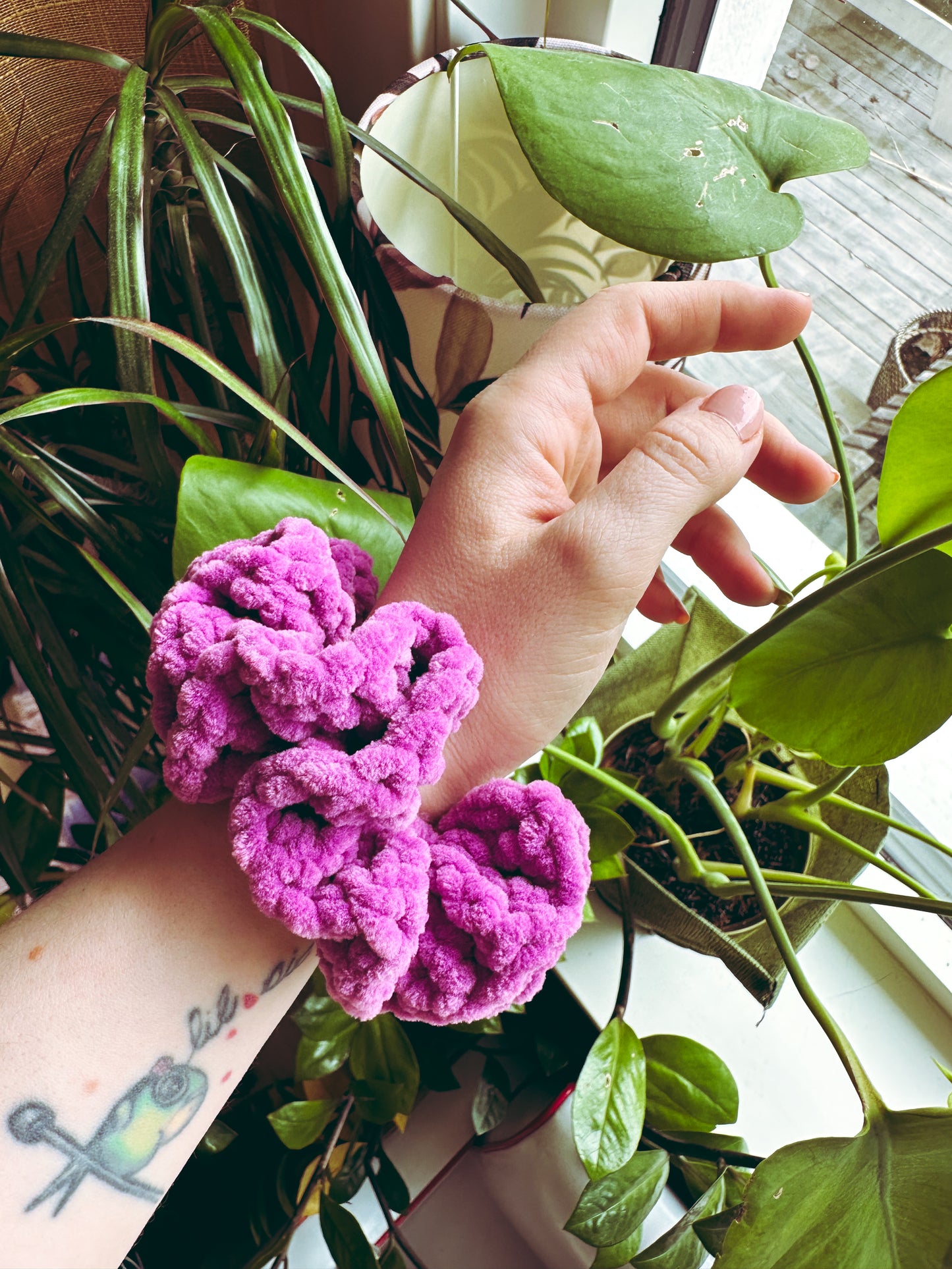 Velvet Crochet Scrunchie - Large