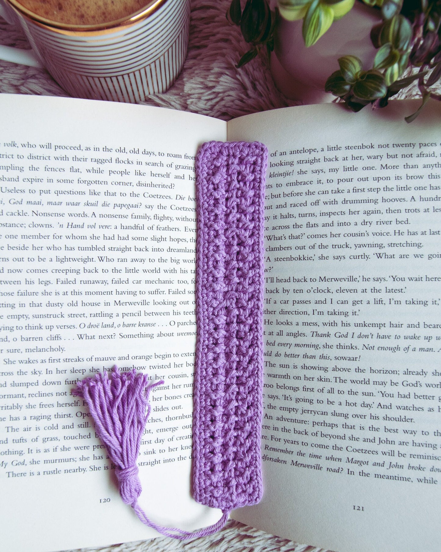 The Picnic Bookmark - CROCHET PATTERN